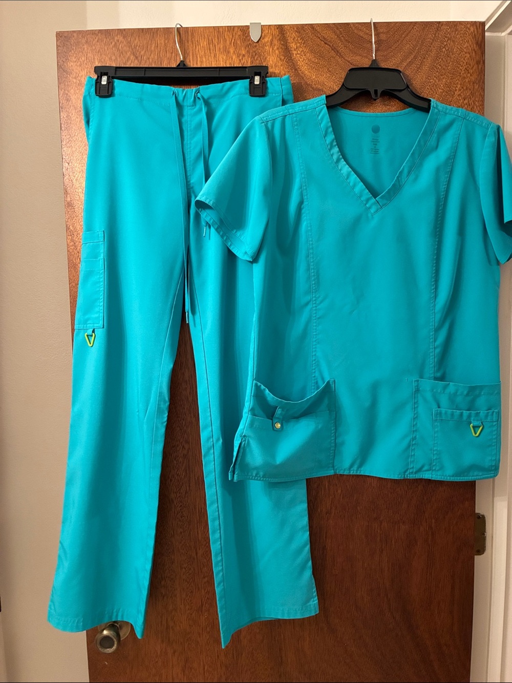 Women’s Scrubs